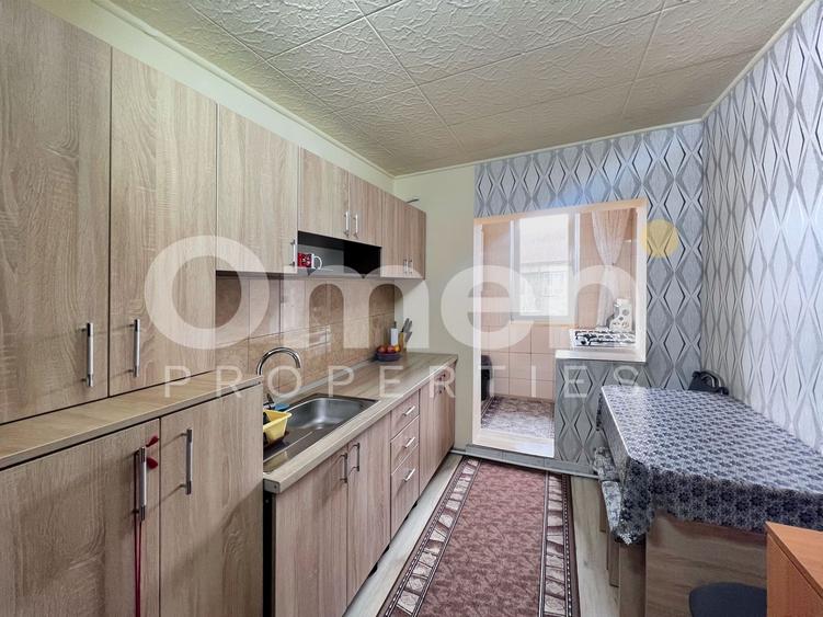 Apartament 3 camere | 54 mp | 1.000 de euro / mp | Strada Ariesului.