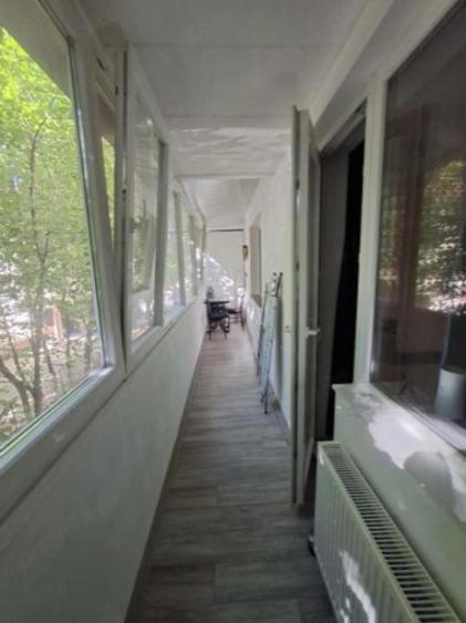 Apartament 2 camere în zona Constantin Brâncoveanu la 3 mi