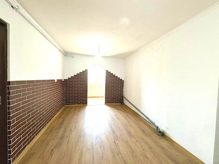 Apartament 2 camere 50mp cu garaj langa bloc 63.000eur neg