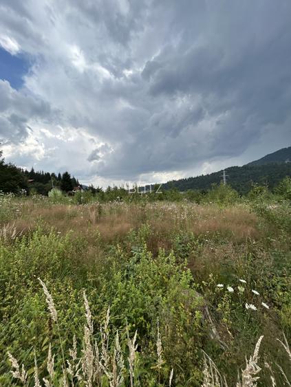 Teren intravilan, 1.724 mp, zona Sinaia - 18