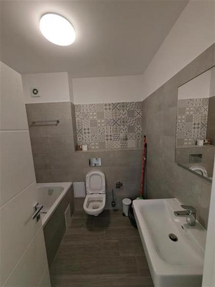 Inchiriem Apartament 2 Camere, Modern, Decomandat, Tractorul