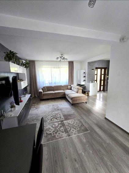 Duplex de vânzare | Curte generoasă | Stradă privată | zona Terra