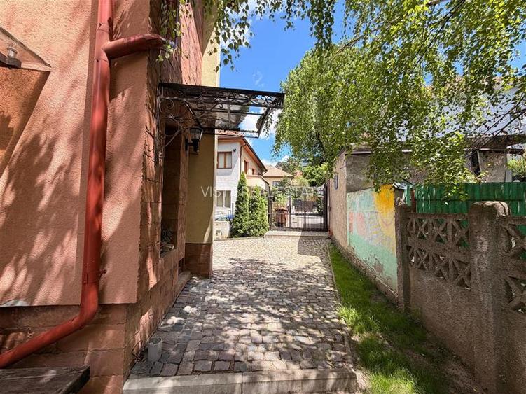 Casa tip duplex, zona Centru - 29