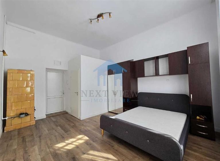 Apartament 1 camera, UMF