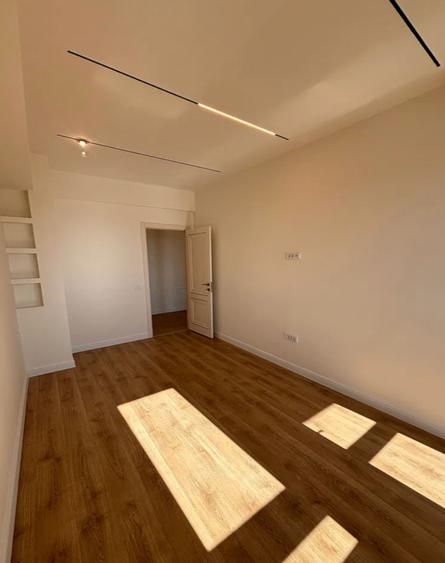 Apartament cu 3 camere de vanzare tip penthouse, Valea Lupului