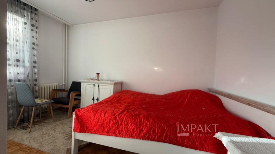 Apartament cu 2 camere semidecomandat etaj 2/4 in Gheorgheni