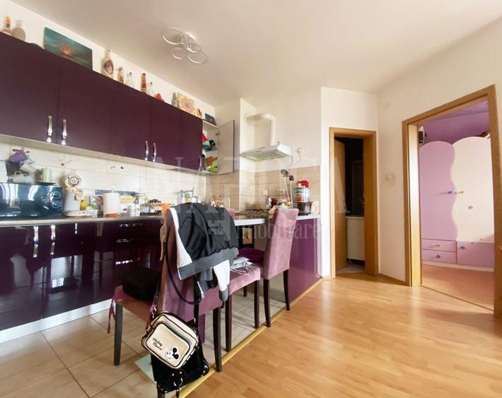 Apartament 3 camere de vanzare in Nufarul Oradea, Oradea