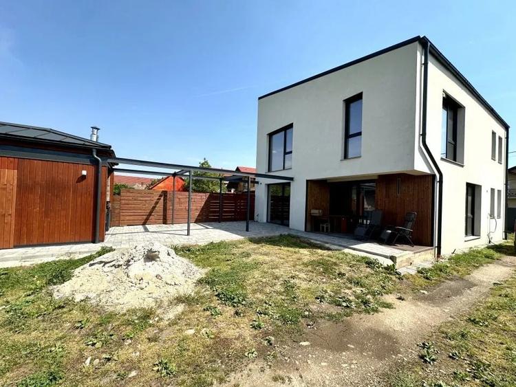Casa individuala 166 mp utili si teren 450 mp in Someseni