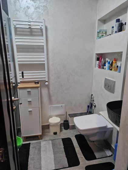 Apartament 3 camere bloc nou la cheie