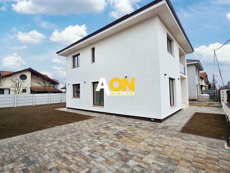 Casă nouă P+1, 4 camere, 124 mp utili, panouri solare, cartier Orizont