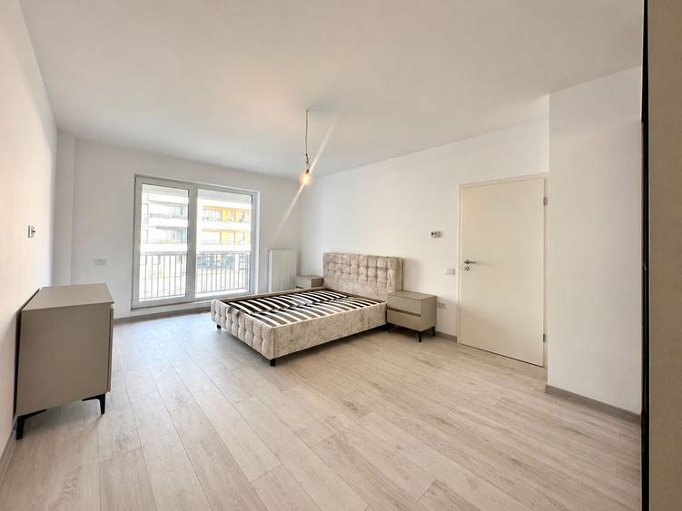 Garsonieră decomandată de vânzare – Zona Coresi, Brașov