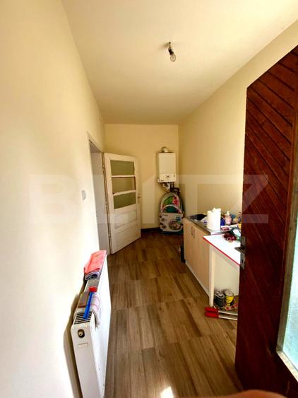 Casa de vanzare, 70 mp, 1079 mp teren, front de 18m, Timisoara Fratelia