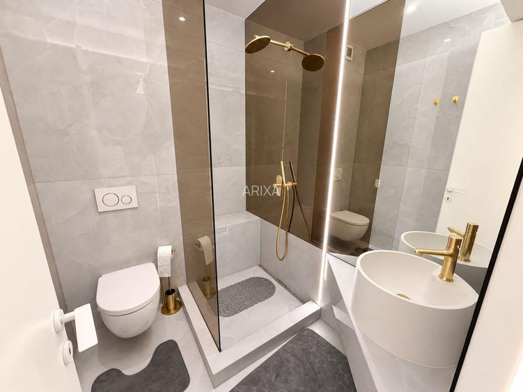 3 camere Cortina North Pipera 93 mp 2 parcări + boxă Prima Locuire