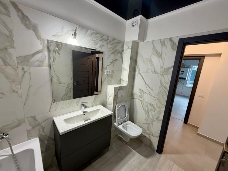 Apartament cu 2 camere decomandat plus gradina de vanzare, Valea Lupului