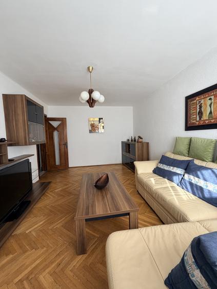 Apartament 4 camere decomandat, 77 mp, zona Gradina Botanica