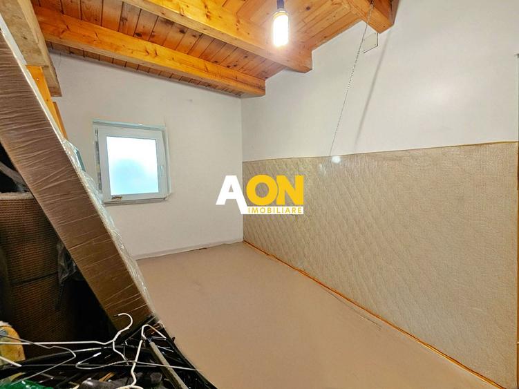 Casa multifunctionala, 6 camere , 700 mp teren, cu utilitati, Ciugud