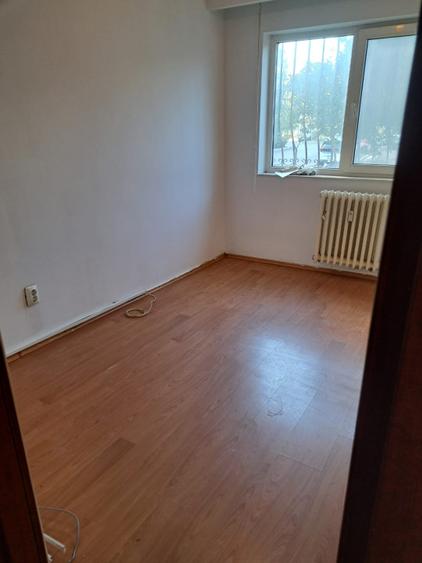 3 CAMERE  |  TOMIS NORD  |  CIRESICA