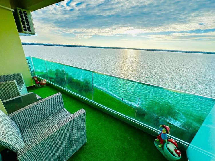 MAMAIA BUTOAIE 3 CAMERE VEDERE LA LAC SI MARE PRET 199.000 EURO