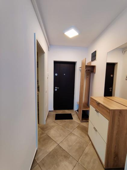 Proprietar închiriez apartament cu două camere.
