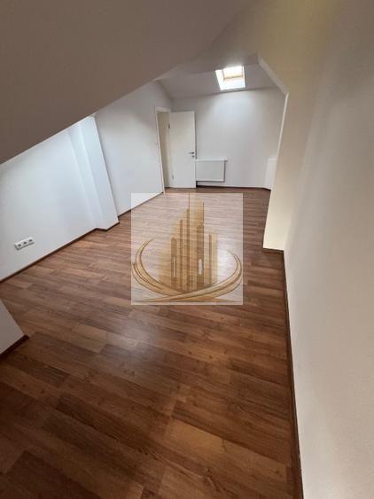 Apartament cu 3 camere în Dumbrăvița | 116 mp utili + 125 mp Curte