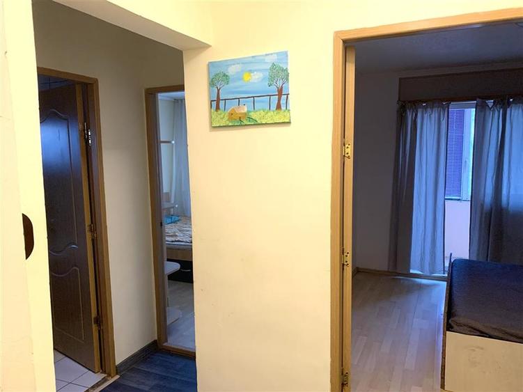 RECO Apartament 3 camere, 2 balcoane decomandat.