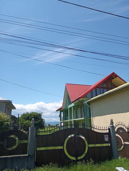 Casa / Vila de vanzare