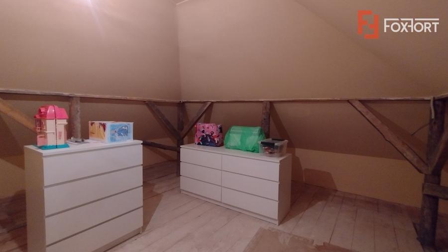 Casa individuala de vanzare, zona Mircea cel Batran - Garaj si pivnita