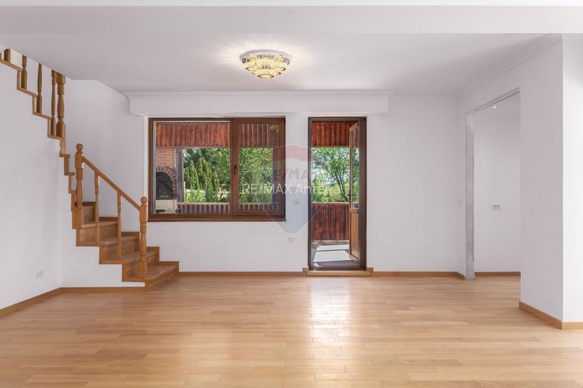 Vilă de inchiriat renovata recent, 1000 mp teren,  terasa de vara - 13