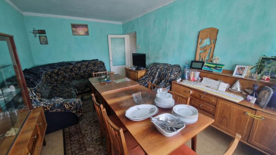 ZONA CENTRALA - 3 CAMERE DECOMANDAT ,CENTRALA GAZ, 68 MP