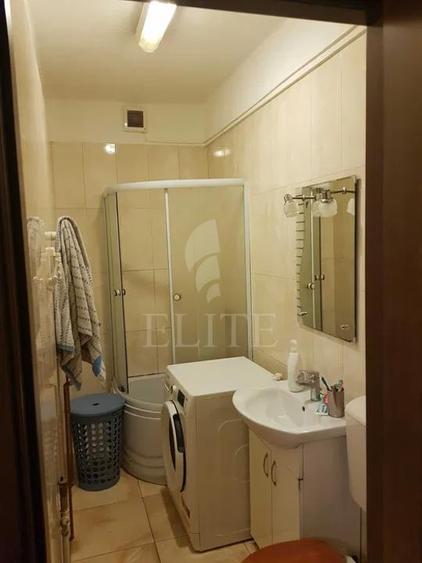 Apartament 2 camere în zona HOREA