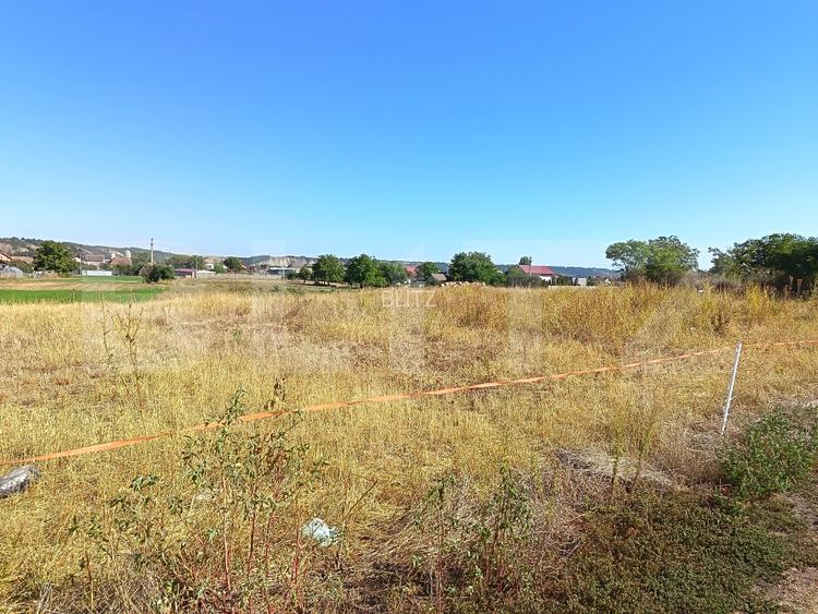 Teren extravilan, 2.300 mp, zona Turda - 2