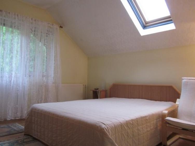 Vilă 13 camere Voineasa, Vâlcea - investiție montana la preț de apartament