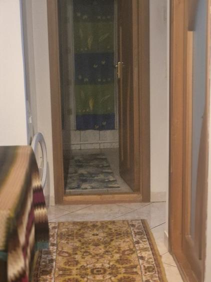 De vânzare apartament cu 3 camere pe strada MARASESTI