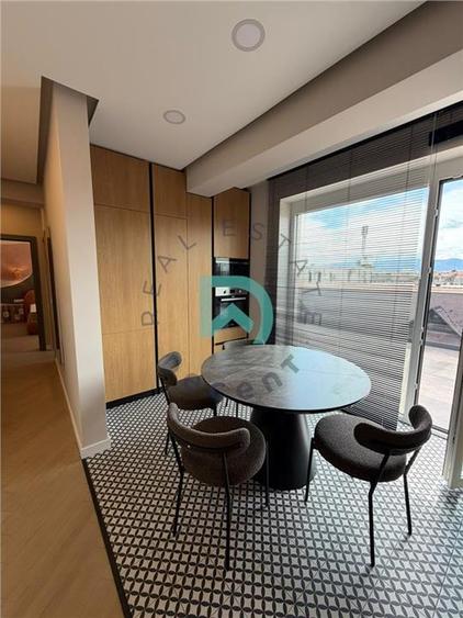 APARTAMENT 3 CAMERE DE LUX | 90 MP UTILI + TERASĂ 88 MP | PRIMA ÎNCHIR