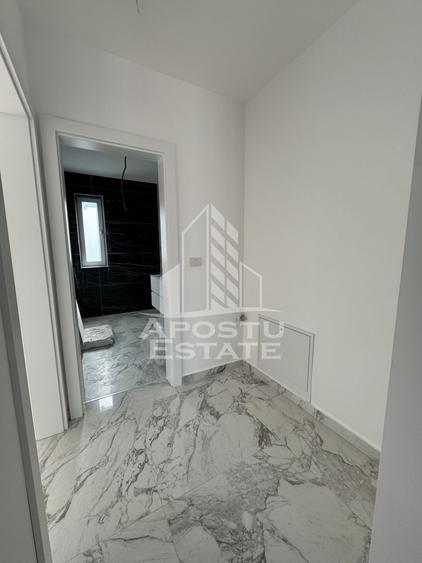 Penthouse cu scara interioara deosebita, 3 camere si 2 bai langa Lidl.