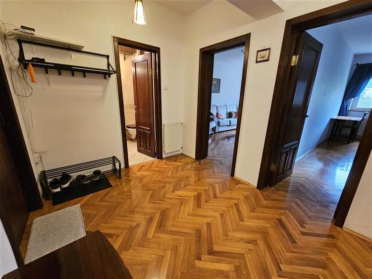 Apartament cu doua camere in zona linistita ultracentrala