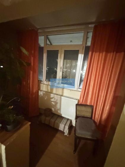 Apartament 3 camere de vânzare – Tineretului