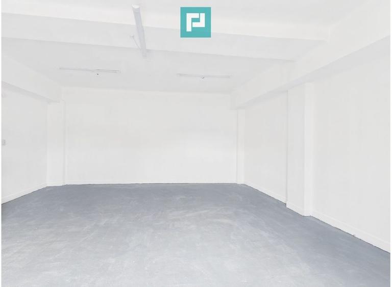 Spațiu comercial vitrat-central ARAD 250 mp utili