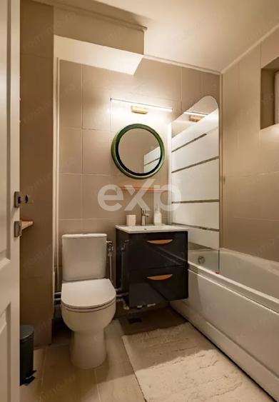 De vânzare apartament 2 camere decomandate, Zona Tic-tac, et. 1/4, Constanta