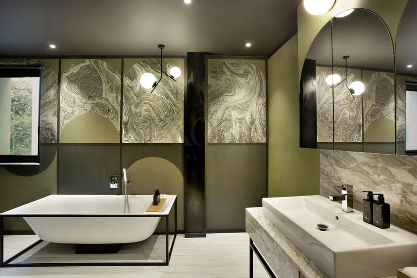 Full Service Apartment | 2 Bedrooms | Parking | Concierge