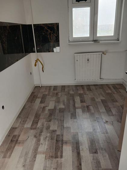 Apartament 3 camere de vanzare Pacii