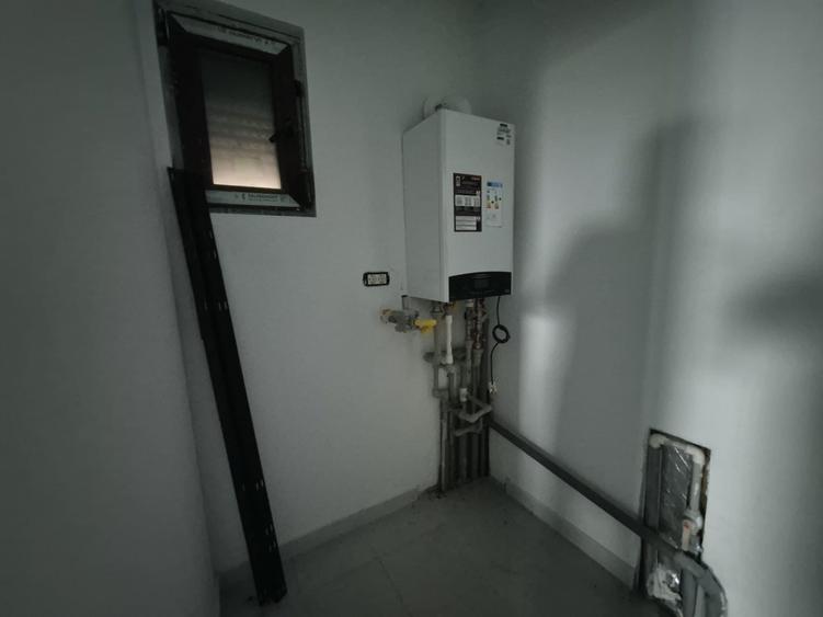 Casa 3 camere de vanzare in Curtea Domneasca