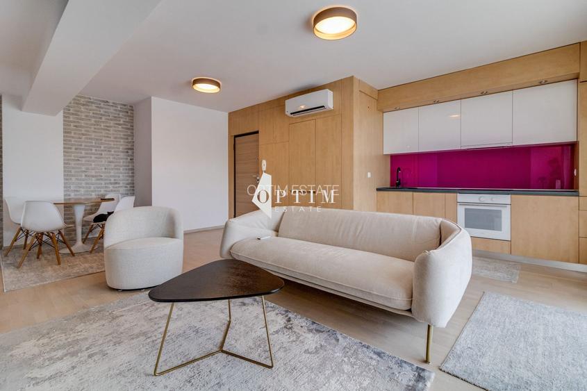 NOU! 3 camere LUMINOS, balcon mare cu vedere SUPERBA, PARCARE! - 2
