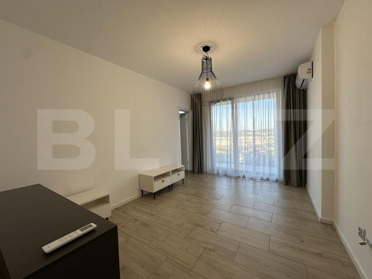 De inchiriat: Apartament 4 camere, 100 mp, view panoramic, Frunzisului