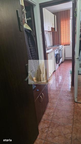 DE VANZARE Apartament 2 Camere, mobilat, utilat