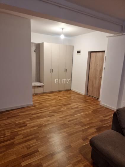 Apartament 3 camere, 98 mp, zona Centrala
