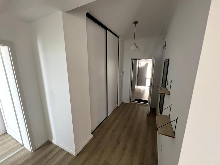 Comision 0%. Vila cu 6 ap. Piscina. Terasa de 16 mp. Mobilat LUX. Braytim.