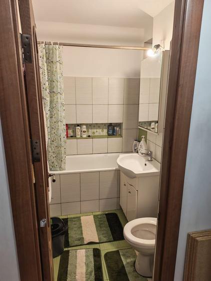 Apartament cu 4 Camere de Vânzare Parter I Suceava/Central I 130.000E