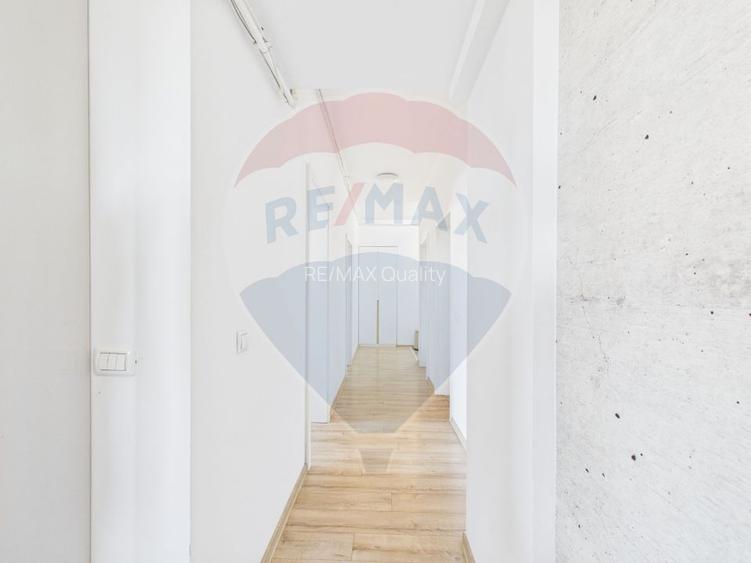 Apartament cu 3 camere de vanzare, centrala proprie - Mihai Bravu - 18