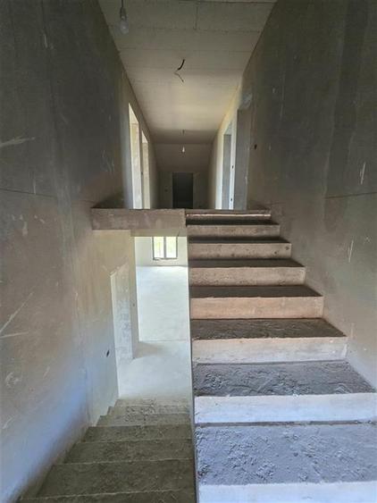 CASA 4 CAMERE | 3 BAI | SAT.CHISTAG | BIHOR